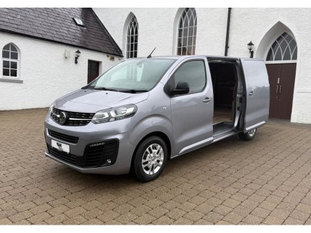 2022 Vauxhall Vivaro SPORTIVE LWB 120BHP €16,995 thumbnail