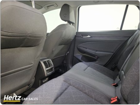 2024 Volkswagen Golf LIFE 110HP TSI Petrol Manual €25,495 thumbnail