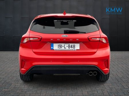 2019 Ford Focus - thumbnail 5