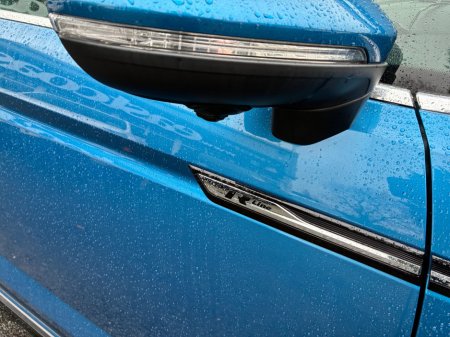 2016 Volkswagen Touran ( 162 REG R-LINE EDITION 1.4 TSI AUTO 7 SEATER CARPLAY ANDROID AUTO  LARGE TOUCH SCREEN -  SPECIALISING IN IMPORTS OF GERMAN AUTOMATIC HI SPEC €18,500 thumbnail