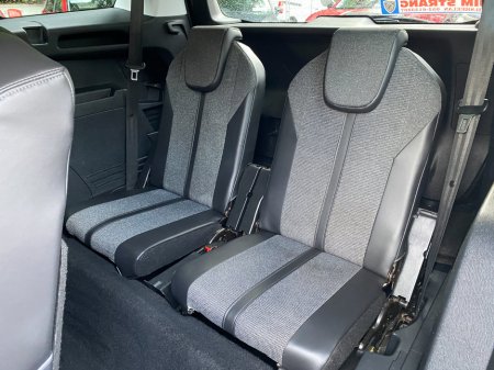 2019 Peugeot 5008 1.5 BlueHDi 130bhp Allure Auto €24,900 thumbnail