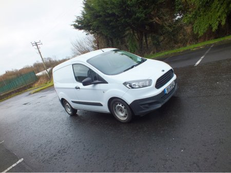 2015 Ford Transit Courier BASE TDCI €7,950 thumbnail