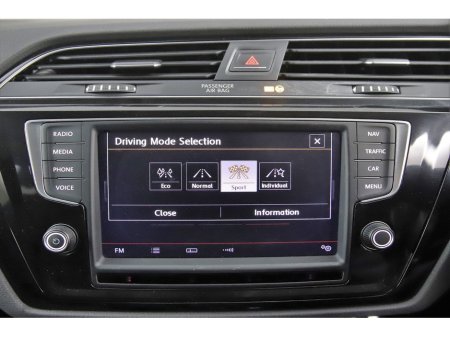 2016 Volkswagen Touran 1.4 TSI DSG HIGHLINE *REVERSE CAM* €17,890 thumbnail