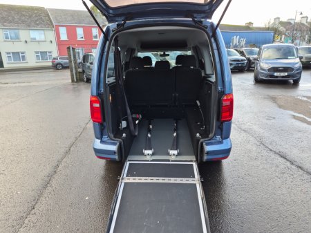 2021 Volkswagen Caddy Maxi Wheelchair Access Taxi Spec €37,950 thumbnail