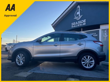 2017 Nissan Qashqai - thumbnail 2