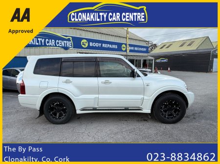 2006 Mitsubishi Pajero - thumbnail 5