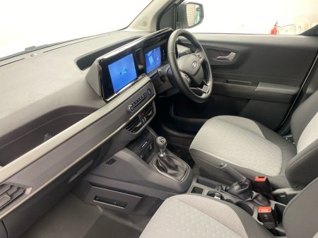 2026 Ford Courier - thumbnail 2