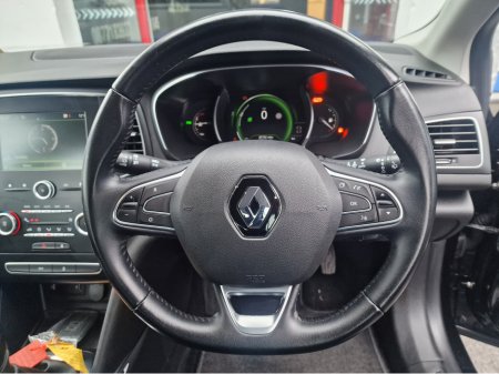 2017 Renault Megane - thumbnail 12