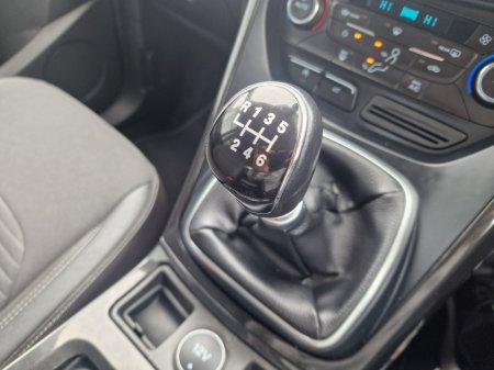 2018 Ford Kuga - thumbnail 9