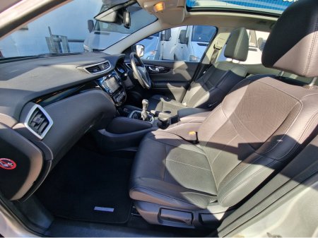 2017 Nissan Qashqai - thumbnail 29