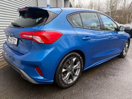 2019 Ford Focus 1.0 PETROL ST-LINE €15,990 thumbnail