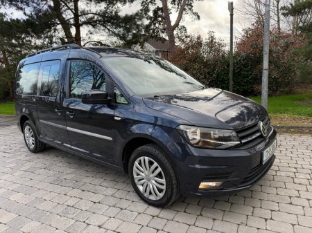 2017 Volkswagen Caddy - view 2