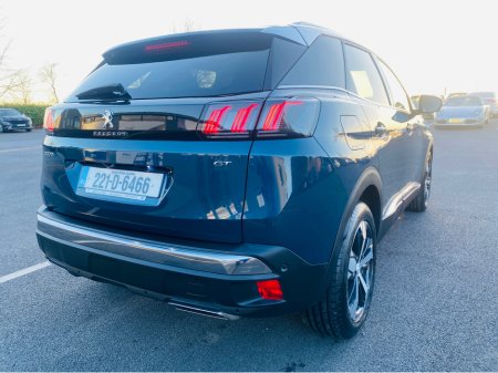 2022 Peugeot 3008 - thumbnail 6