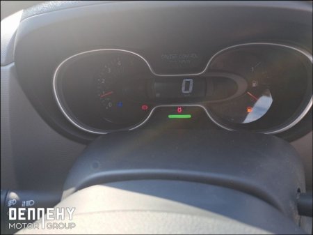 2019 Renault Trafic - thumbnail 2