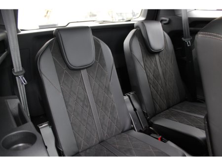 2018 Peugeot 5008 - thumbnail 20