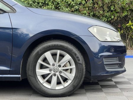 2013 Volkswagen Golf TRENDLINE 1.2 TSI // LOW MILEAGE // 15" ALLOYS // BLUETOOTH MUSIC €11,950 thumbnail