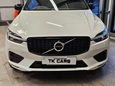 2021 Volvo XC60 - view 3
