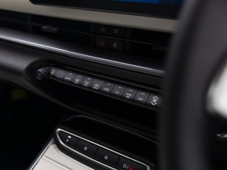 2025 Fiat 600 - thumbnail 15