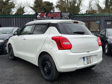 2019 Suzuki Swift - thumbnail 7