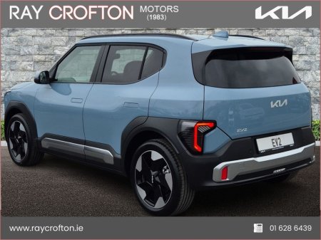 2026 Kia EV3 - thumbnail 3