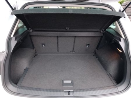 2018 Volkswagen Tiguan 2.0 TDI 150HP Auto DSG Leather Interior Panoramic Sunroof €26,995 thumbnail