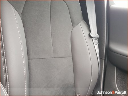 2024 Volvo XC40 - thumbnail 15