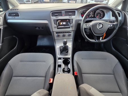 2015 Volkswagen Golf 1.6 TDI 3DR 110HP Comfortline €12,950 thumbnail