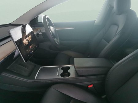 2023 Tesla Model 3 - thumbnail 6