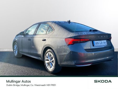 2025 Skoda Octavia Selection 2.0TDI 115HP €33,950 thumbnail