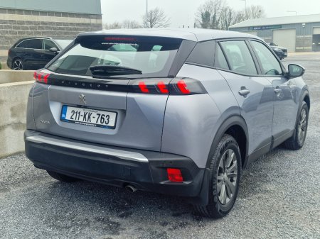 2021 Peugeot 2008 - view 3