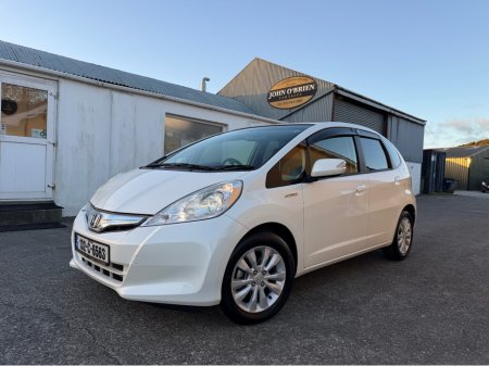 2013 Honda Fit Hybrid 05 Dr Auto