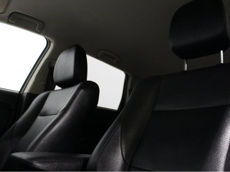 2017 Mitsubishi Outlander OUTL 4WD 6MT 4DR 7S 17MY 7 SEATS €16,950 thumbnail