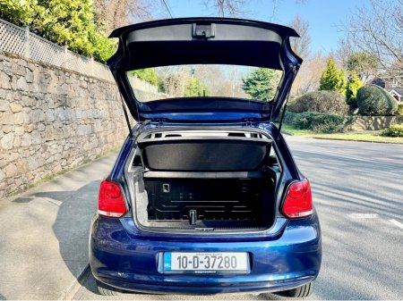 2010 Volkswagen Polo - thumbnail 7