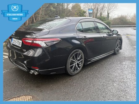 2023 Toyota Camry 2.5 6AA-AXVH70 HEV 4DR A €41,999 thumbnail