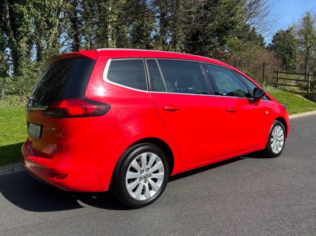 2017 Opel Zafira - thumbnail 2