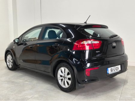 2016 Kia Rio - thumbnail 11