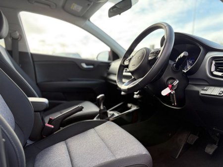 2023 Kia Stonic - thumbnail 7