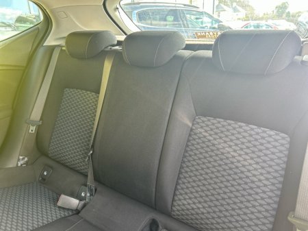 2016 Opel Astra - thumbnail 11