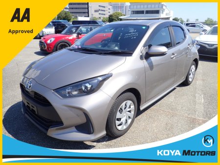 2020 Toyota Yaris 1.5 PETROL HYBRID AUTOMATIC // FULL PARK ASSIST // REVERSING CAMERA €16,950