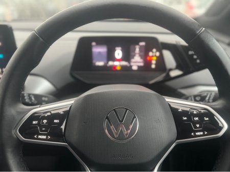 2023 Volkswagen ID.4 PRO 150 KW LIFE 77KWH  • One Owner • Big Battery • Moonstone Grey • Immaculate. €22,950 thumbnail