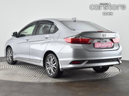 2017 Honda Grace GRACE DAA GM4 4 DR AUTO €15,480
