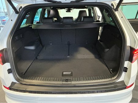 2024 Skoda Kodiaq *PAN ROOF*7S SPORTLINE 2.0 TDI 150HP D €52,800 thumbnail