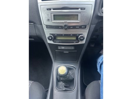 2013 Toyota Avensis - thumbnail 16