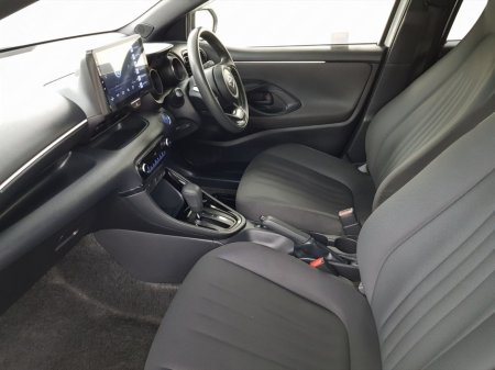 2020 Toyota Yaris - photo 4