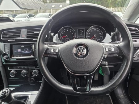 2014 Volkswagen Golf - thumbnail 10