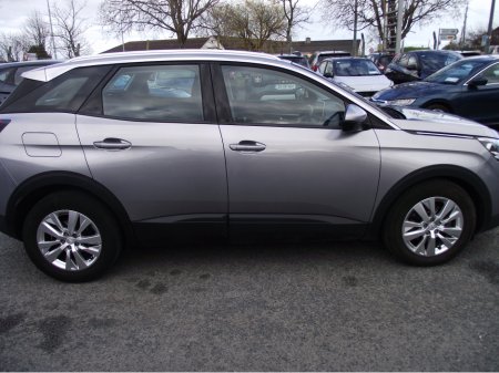 2017 Peugeot 3008 - thumbnail 3