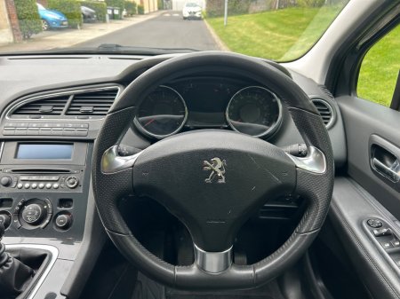 2016 Peugeot 5008 - thumbnail 21