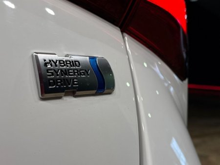 2022 Toyota Prius - thumbnail 12