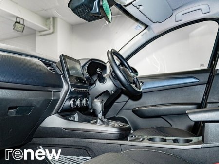 2024 Renault Arkana TCe 140 Auto Evolution €26,900 thumbnail