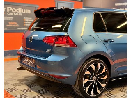 2014 Volkswagen Golf - thumbnail 18